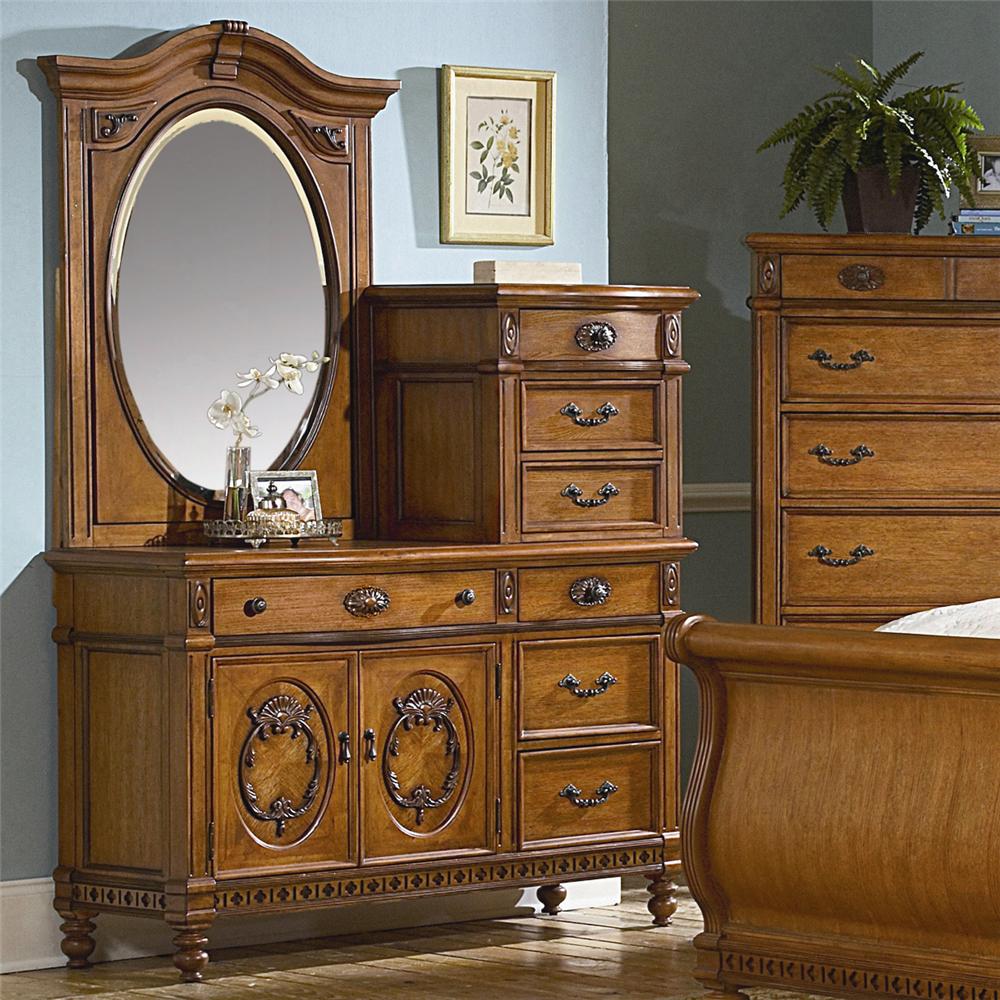 Vaughan Furniture Southern Heritage Traditional 7 Drawer 2 Door Chesser